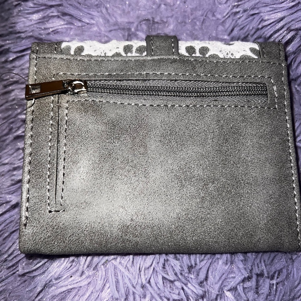 Wallet - Picture 2 of 2